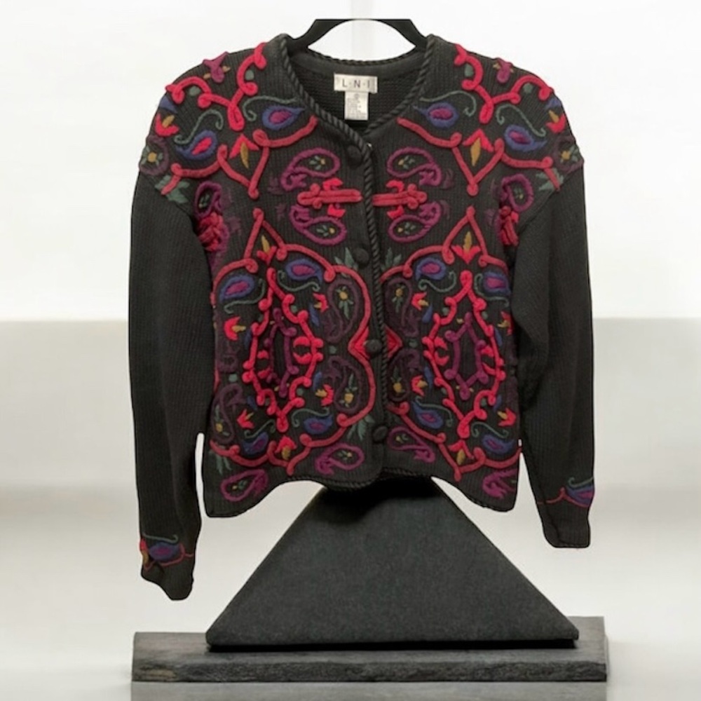 L.N.I. Ramie black cardigan Embroidered Sweater button up vintage Sz 2